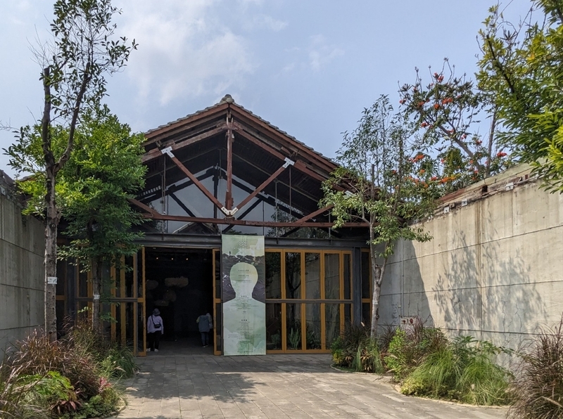 企画展示館入口 台湾 蕭壠文化園区 企画展示館の入口 リノベ文化施設