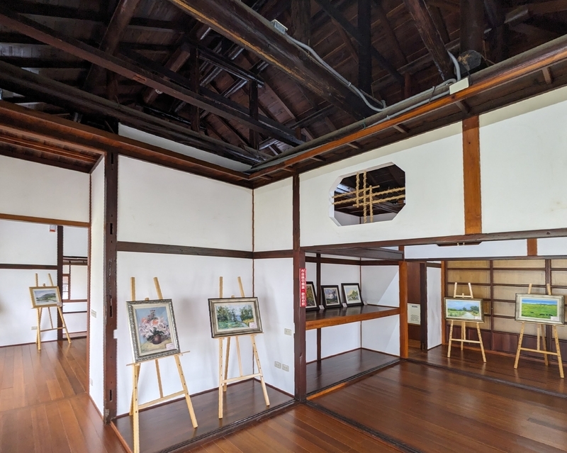 当時の市長公邸の室内。歴史が展示されている。