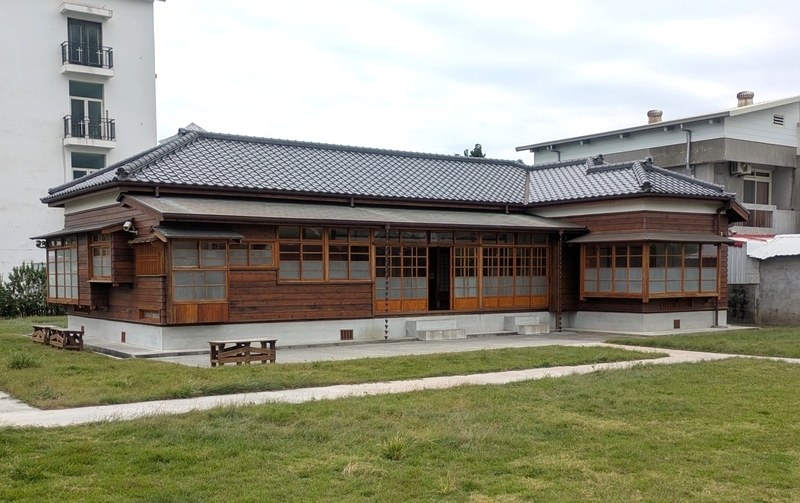 158㎡の床面積がある最も位の高かった官舎の全体像。