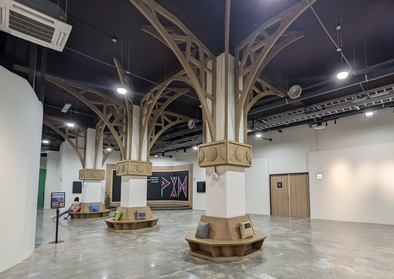 展示空間の構造 屏東原民館の展示空間を支える構造体