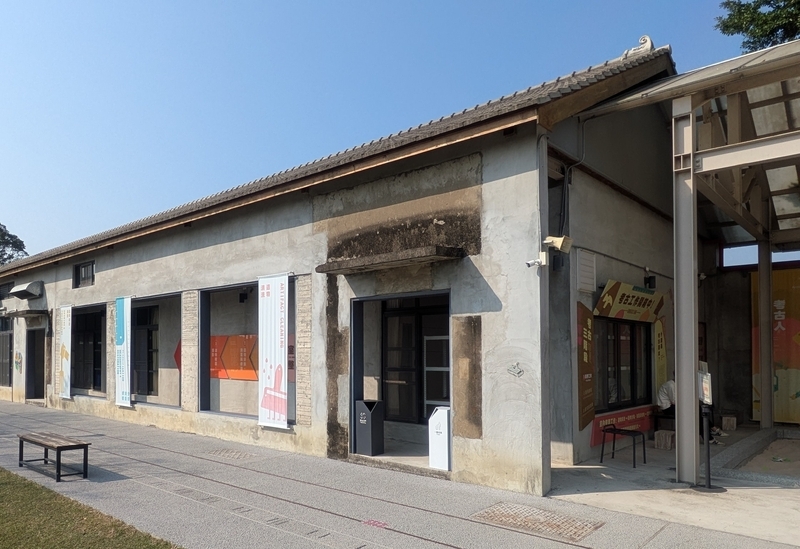 台南考古センター 園内にある台南考古センター。