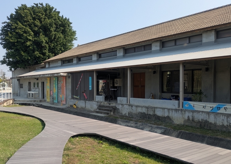 台南考古センター別角度 別角度から見た台南考古センター。