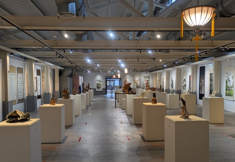 1号倉の企画展示 1号倉で行われている企画展示の様子を撮影した写真。