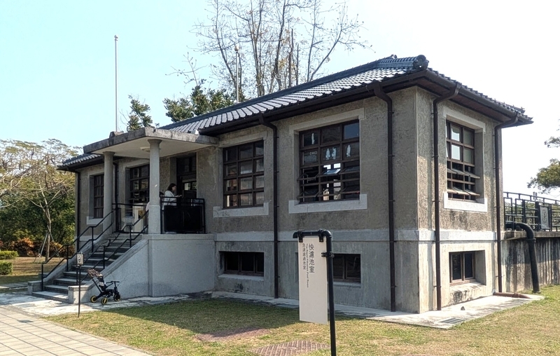 快濾池室外観 快濾池室(A館)の外観。