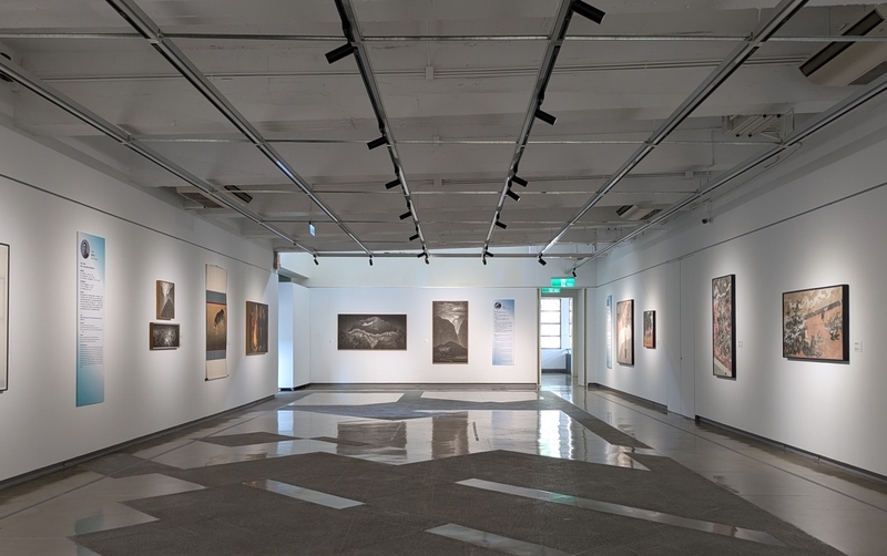 展示室 館内の展示室の様子。