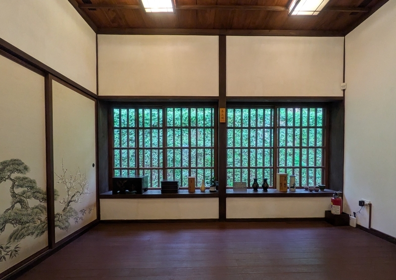 出窓の展示 出窓部分の展示。