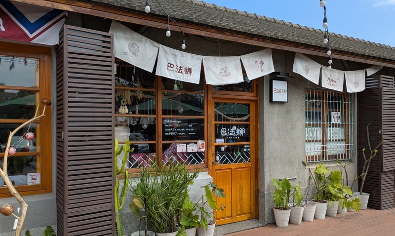 原住民グッズ制作体験ができるカフェ 原住民グッズの制作体験ができるカフェ。