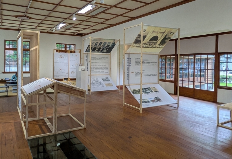 新竹市の都市の歴史や文化遺産に関する展示内容の一部。
