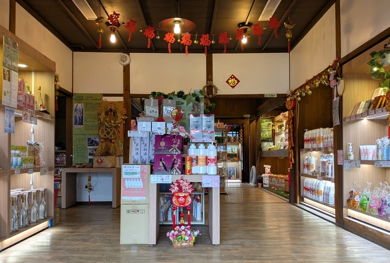 月桃故事の店内 月桃故事の店内売り場。