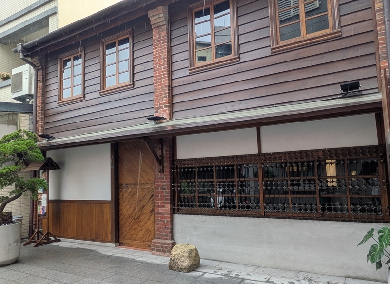 壁面ディテール 壁面のエレメントがそれぞれ異なる外観のディテール。
