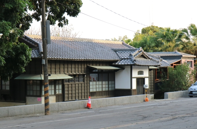 2020年時点の日本家屋。現在は桔子皮革作坊として利用されている。