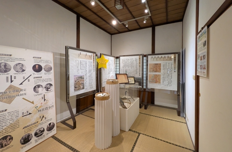 製糖産業の関係展示 製糖会社や組合、サトウキビ農家の関係を資料や図で紹介する展示。