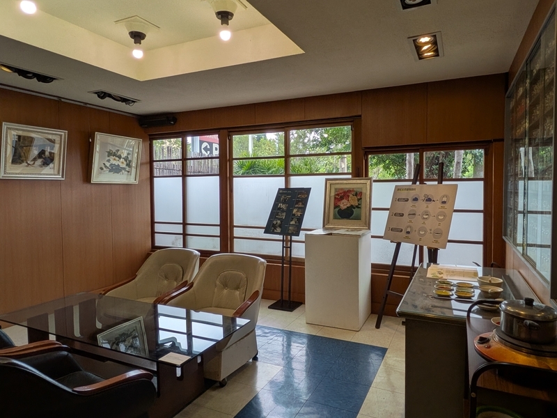 林之助の当時の暮らしの様子を伝える展示。
